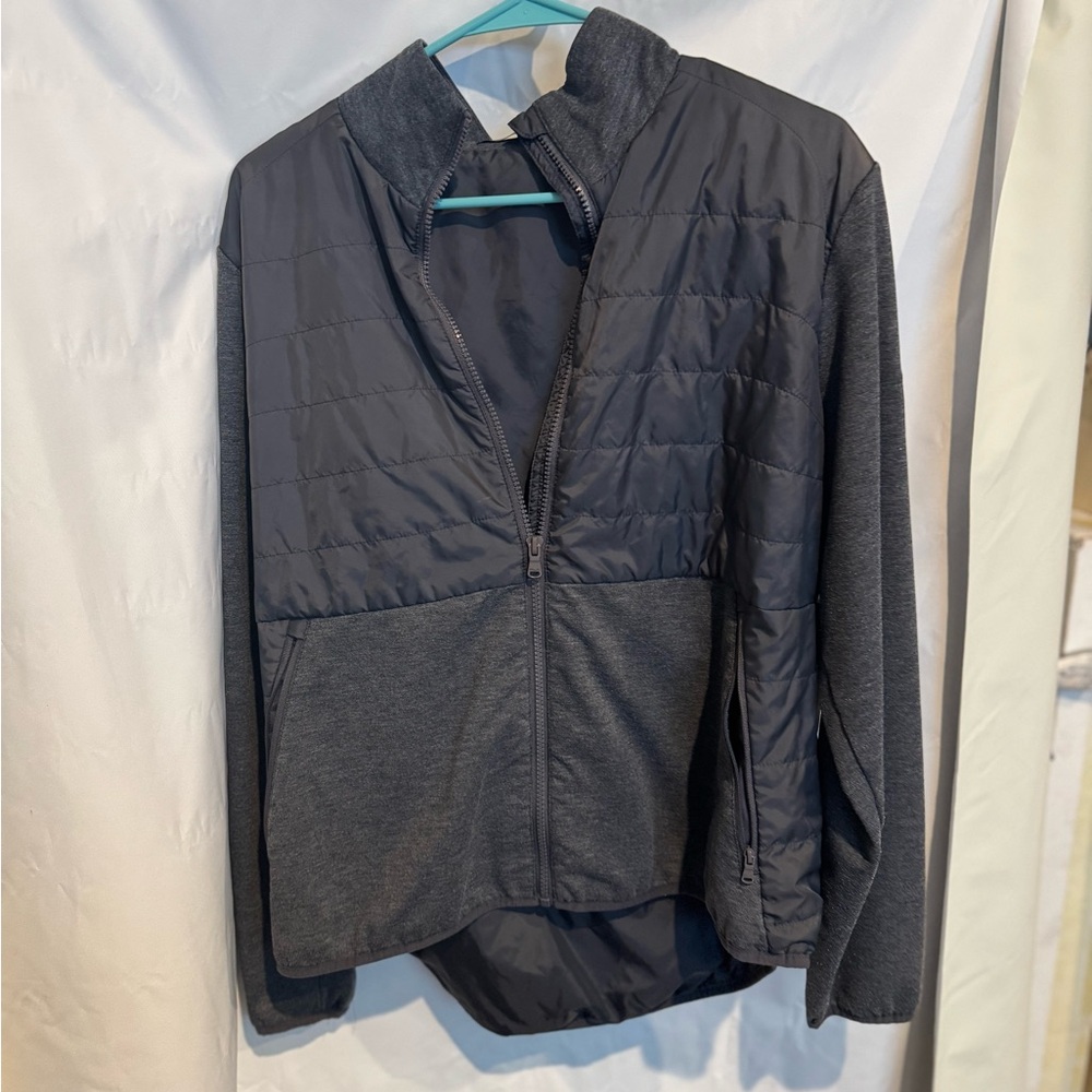 Ralph Lauren Gray Puffer Coat Sleek and Warm